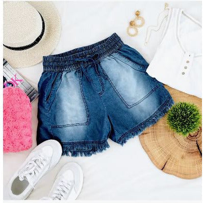 Lightweight Chambray Shorts: The Perfect Summer Wardrobe Staple