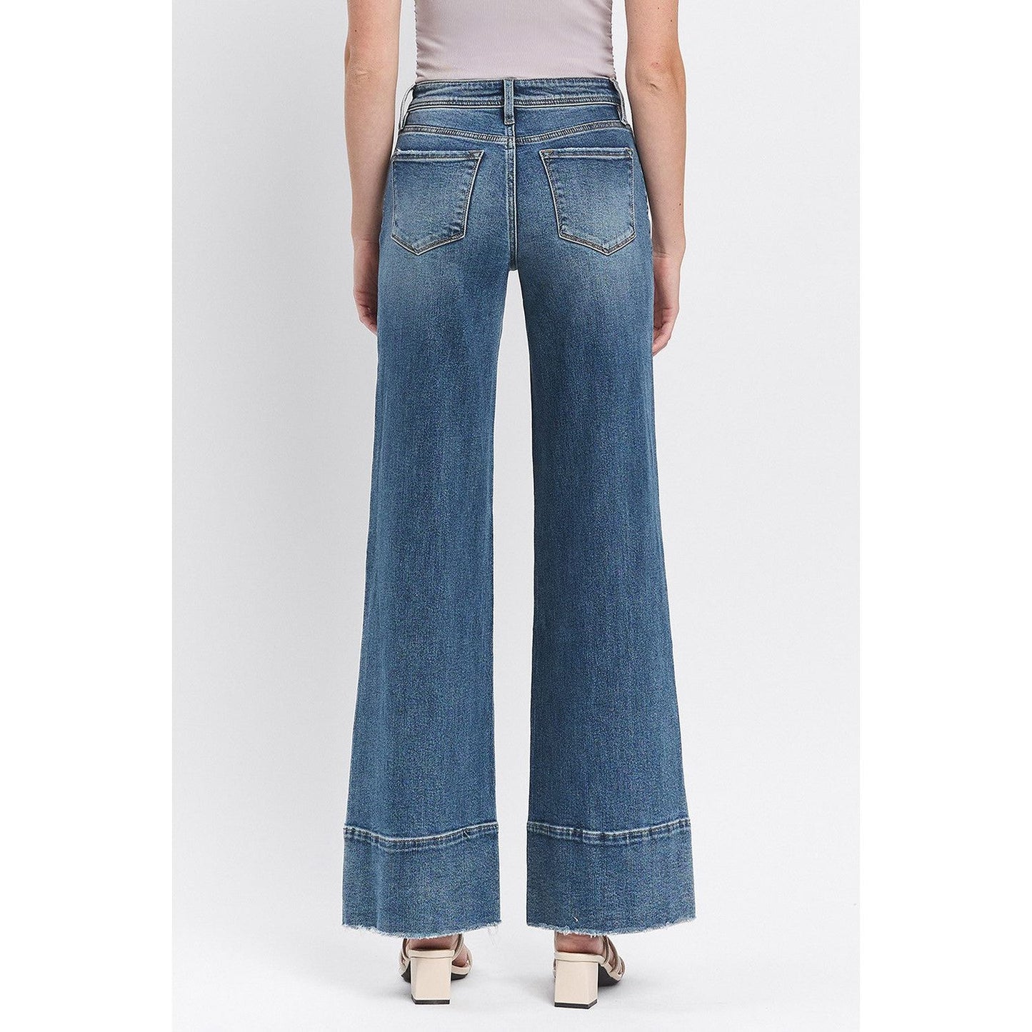 HIGH RISE CLEAN CUT RAW HEM WIDE JEANS