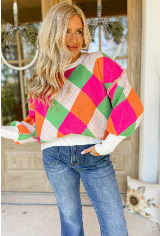 Multi Colored Diamond Pattern Knit Pullover Sweater in Pink Orange