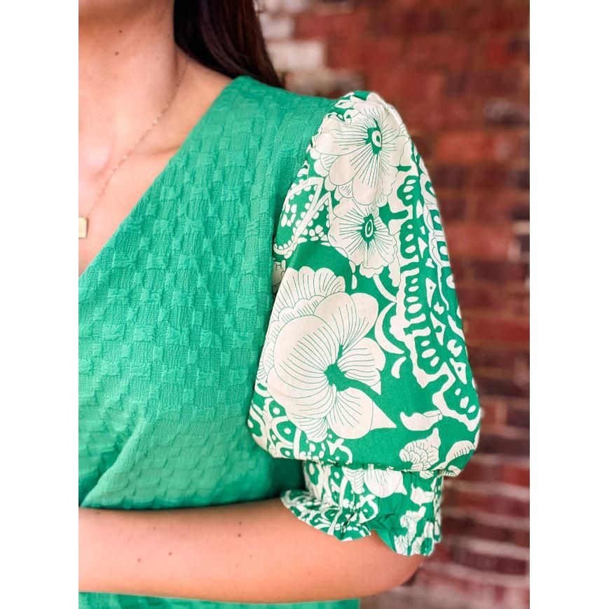 Kelly Green The Riley Textured Contrast Floral Print Sleeve Top
